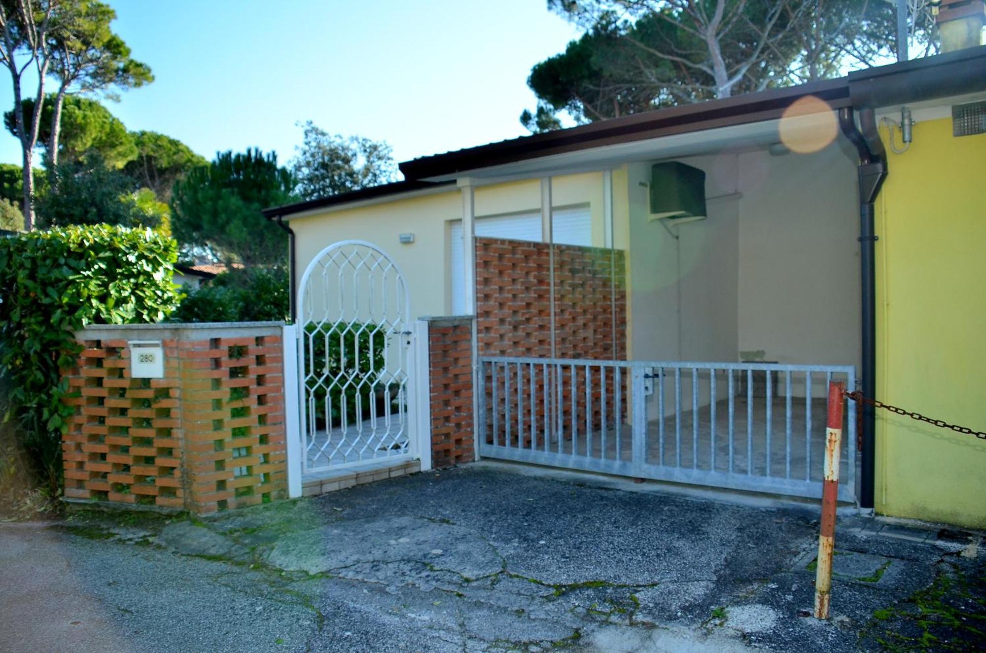 Villa Bouganville Bibione Exterior foto